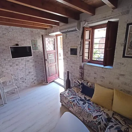 Apartment The White House Of Rhodes Rhodes City